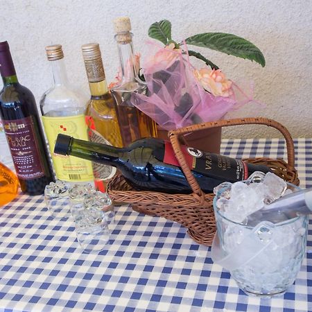 Villa Malfi 자톤 외부 사진